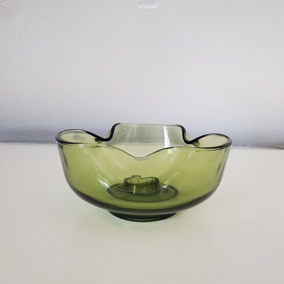 Mid-Century Anchor Hocking Avocado Green Candle Holder - Picture 1 of 3